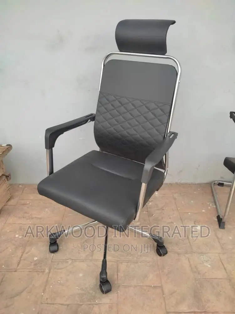 Height Adjustable Office Chair