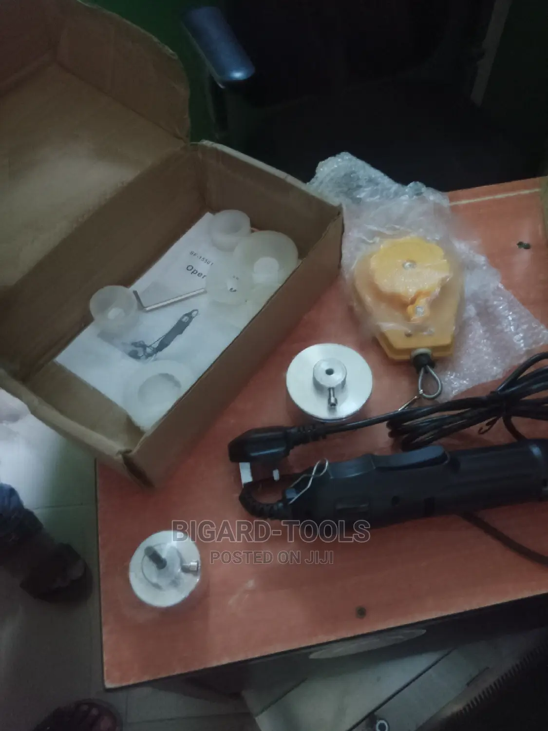 Capping Machine (With Spring Balancer)
