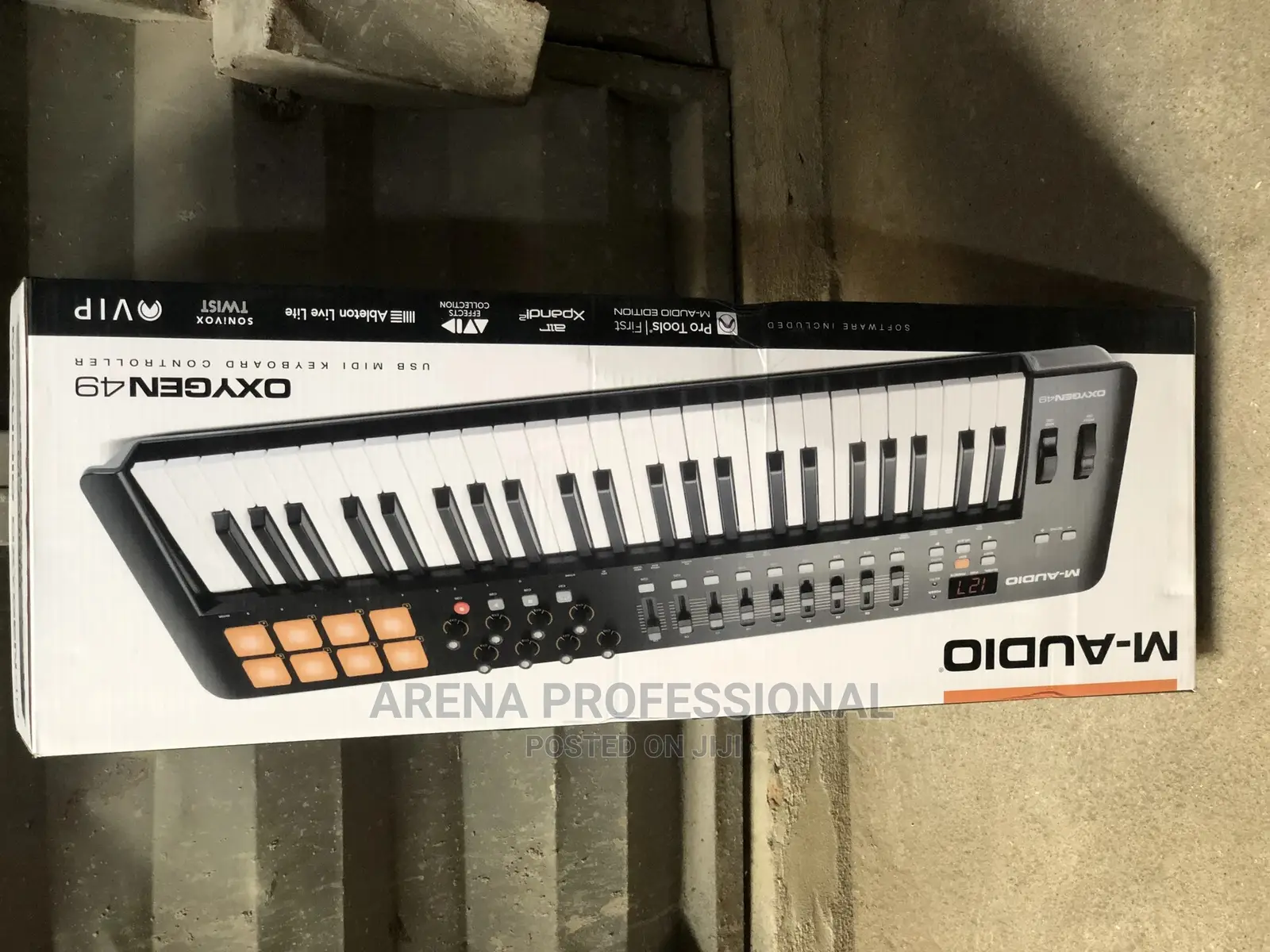 M Audio Oxygen49 Midi Controller