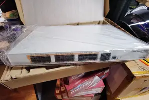 Mikrotik CRS 328-24p-4s+Rm