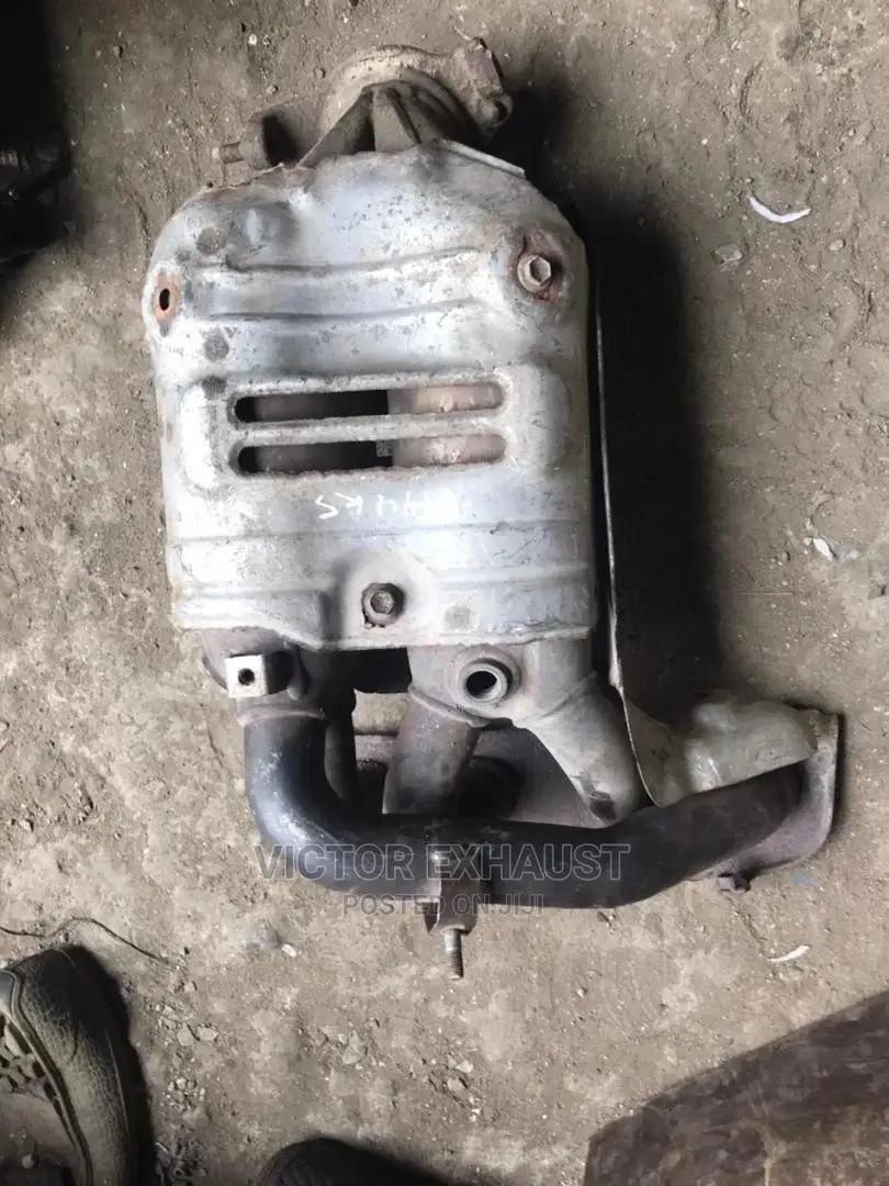 Engine Catalyst Toyota RAV4 2002 Model