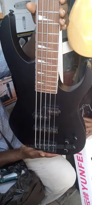 Ibanez 5strings Guitar
