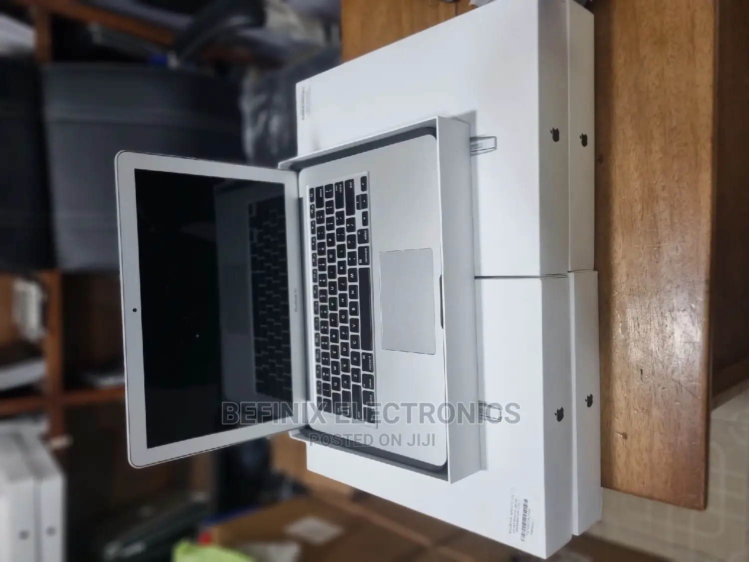 Laptop Apple MacBook Air 2017 8GB Intel Core I5 SSD 128GB