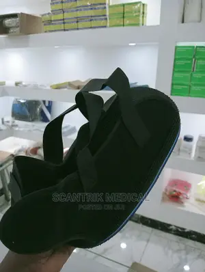 Hospital Cast Boot Post Shoe Toe