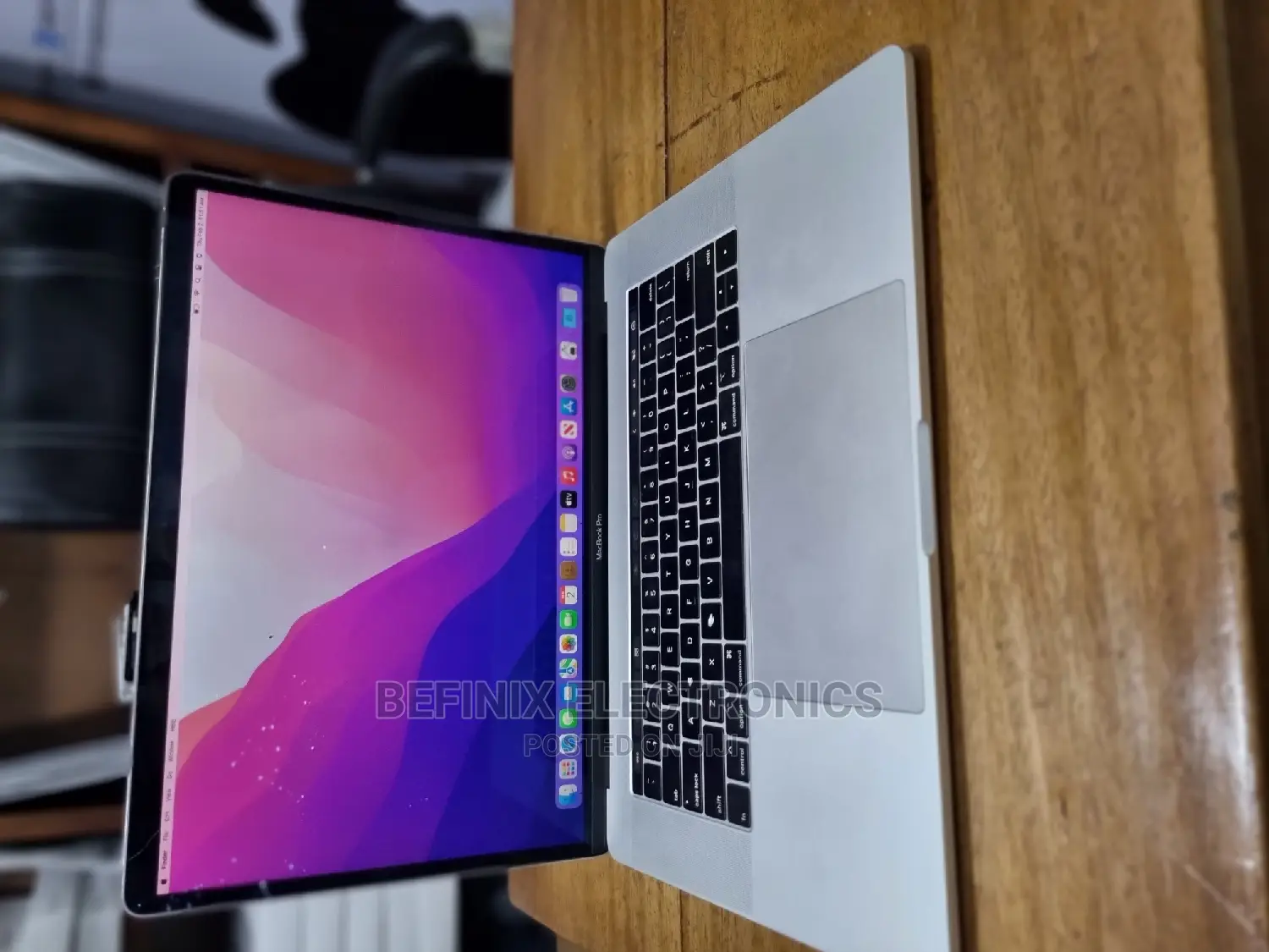Laptop Apple MacBook Pro 2018 16GB Intel Core I9 SSD 512GB