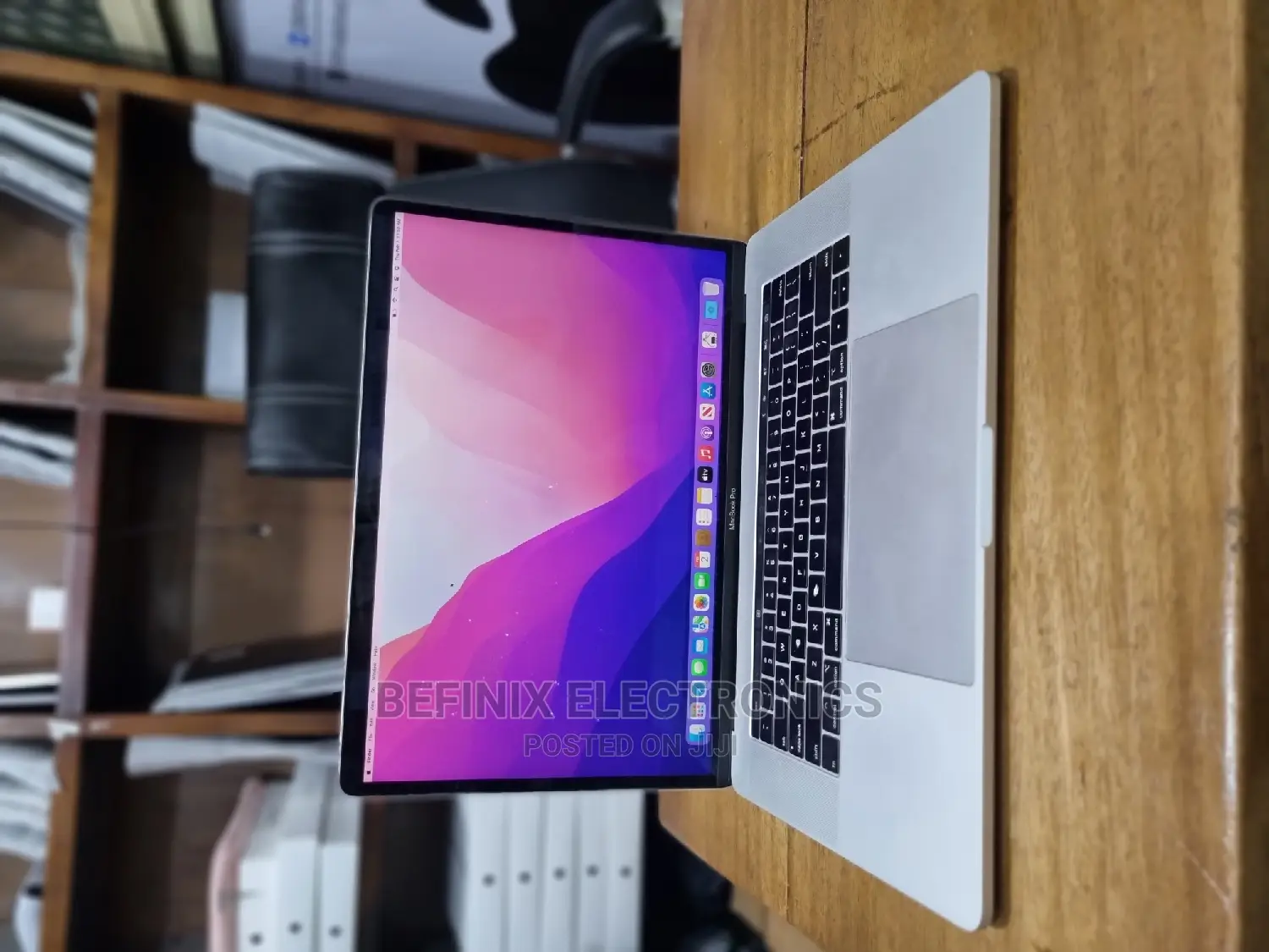Laptop Apple MacBook Pro 2018 16GB Intel Core I9 SSD 512GB