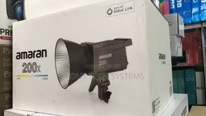 Amaran 200x Aputure Light
