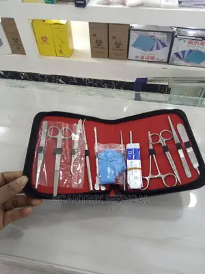 Medical Dissecting Set