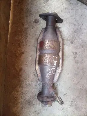 Catalytic Converter Honda CRV 1998 Model