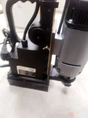 Decu Magnetic Drill Press 28mm Professional