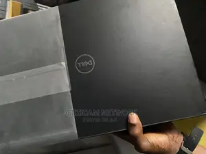 New Laptop Dell XPS 15 32GB Intel Core I7 SSD 1T