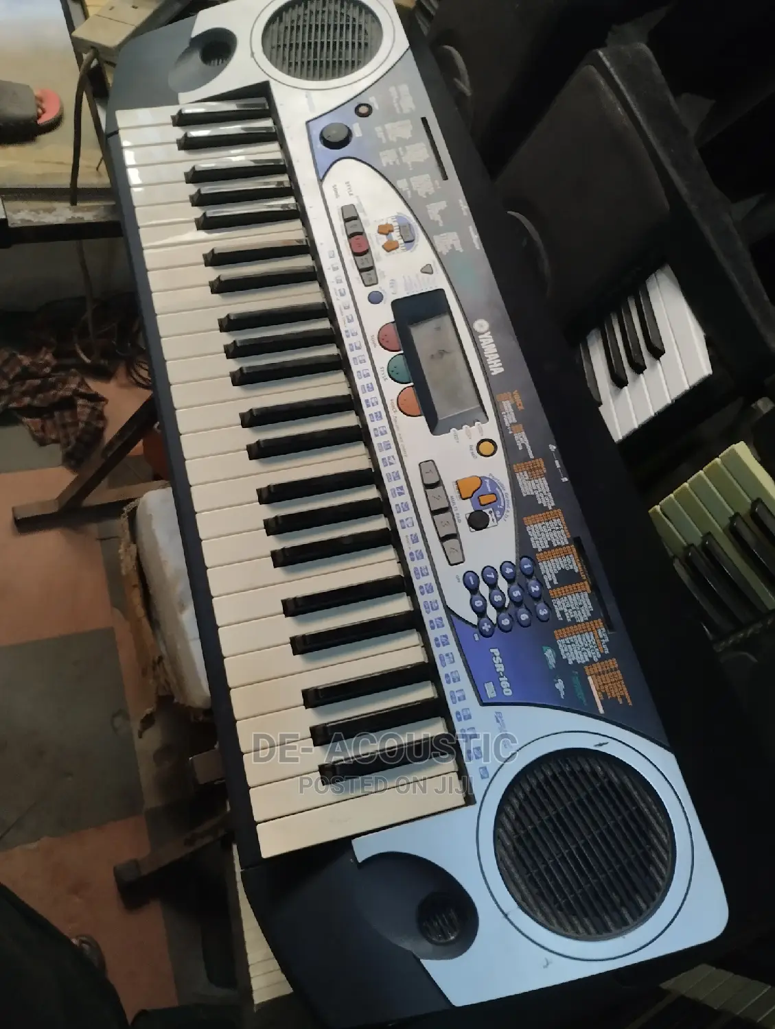 Yamaha PSR160 49-Note Portable Electronic Keyboard