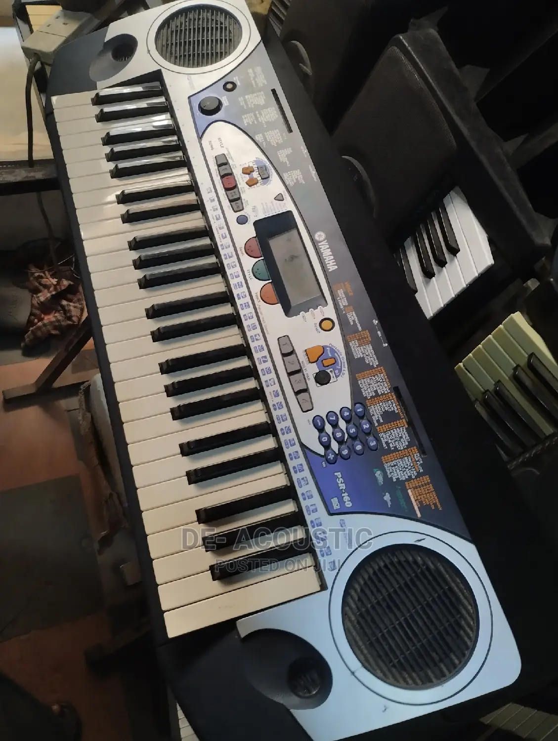 Yamaha PSR160 49-Note Portable Electronic Keyboard