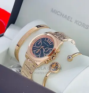 Beautiful Micheal Kors Women’S Wristwatch and Bracelets