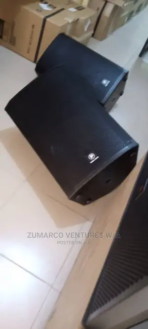 Studio Monitor Speakers