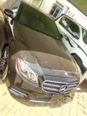 Mercedes-Benz E300 2019 Black