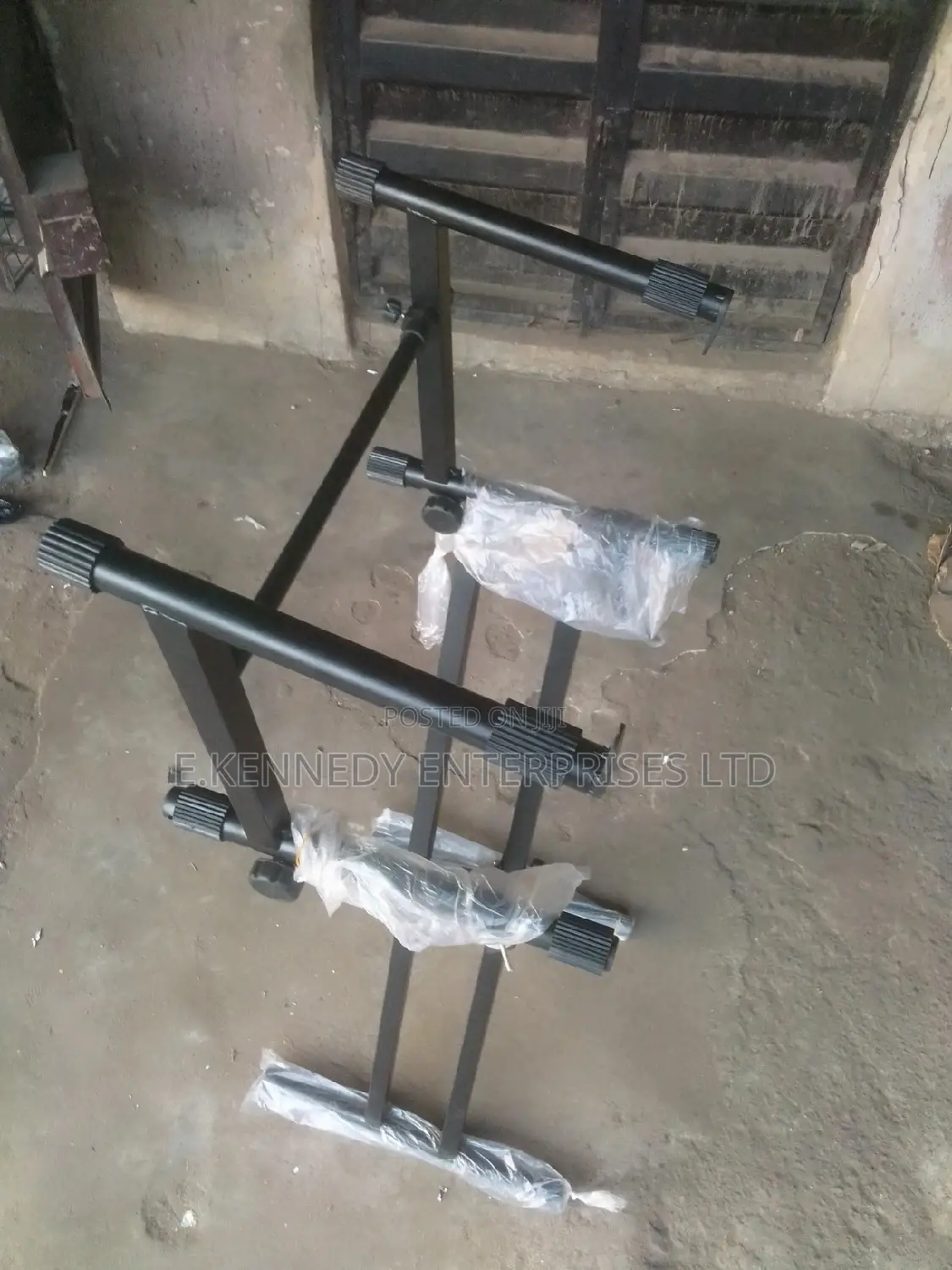 Double Keyboard Stand