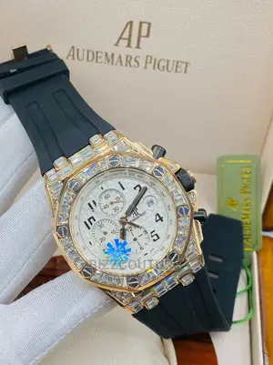Original HUBLOT Rubber Strap Band Watch Available in Store
