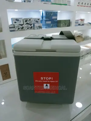 1.4L Medical Cooler Box Vaccine