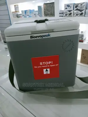 Portable Vaccine Carrier 4.1 Litre Light Weight