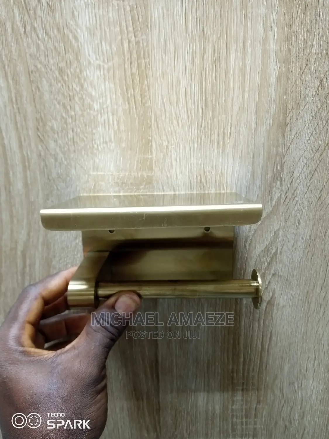 Mart Gold Tissue Holder