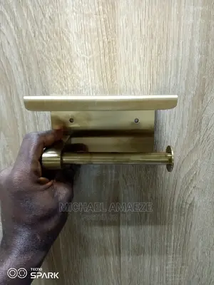 Mart Gold Tissue Holder