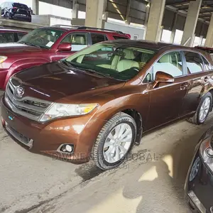 Toyota Venza Limited FWD V6 2013 Brown