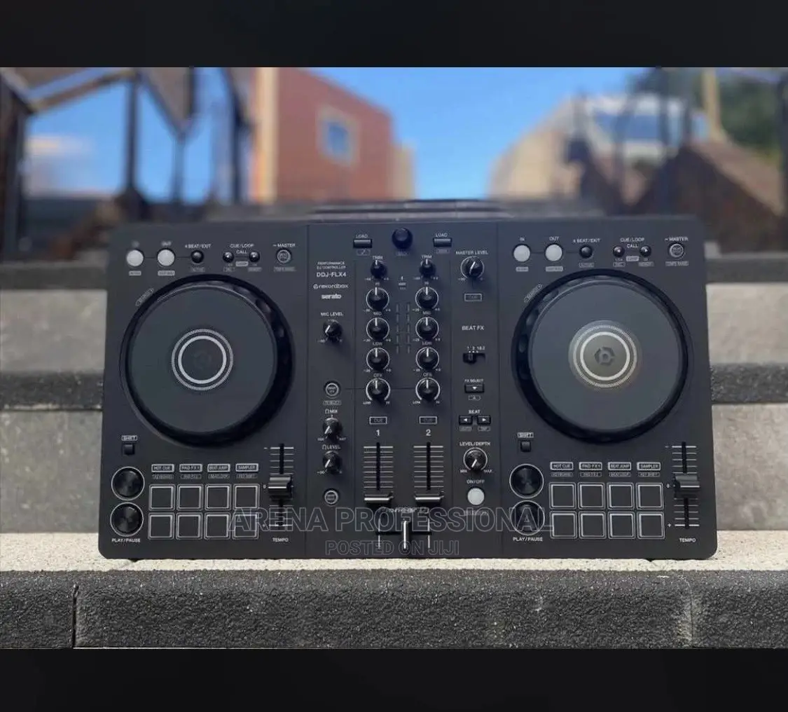 Pioneer DDJ-Flx4 Controller