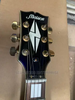 Quality Maison Les Paul Style Guitar