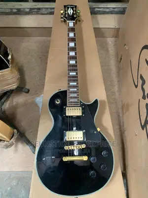Quality Maison Les Paul Style Guitar