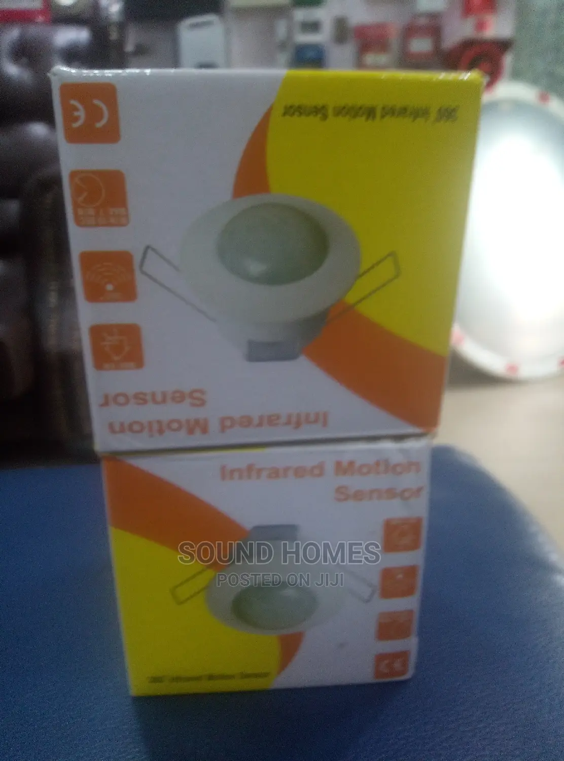 Conduit Ceiling or Pop Motion Sensor Light