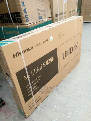 55 Inch Smart Full Uhd Hisense TV With a Free Bracket