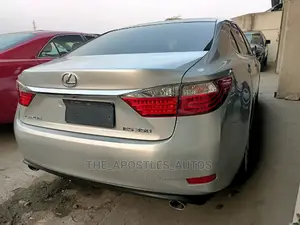 Lexus ES 350 FWD 2015 Silver