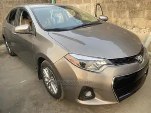 Toyota Corolla 2016 Gray