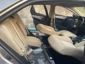 Toyota Corolla 2016 Gray