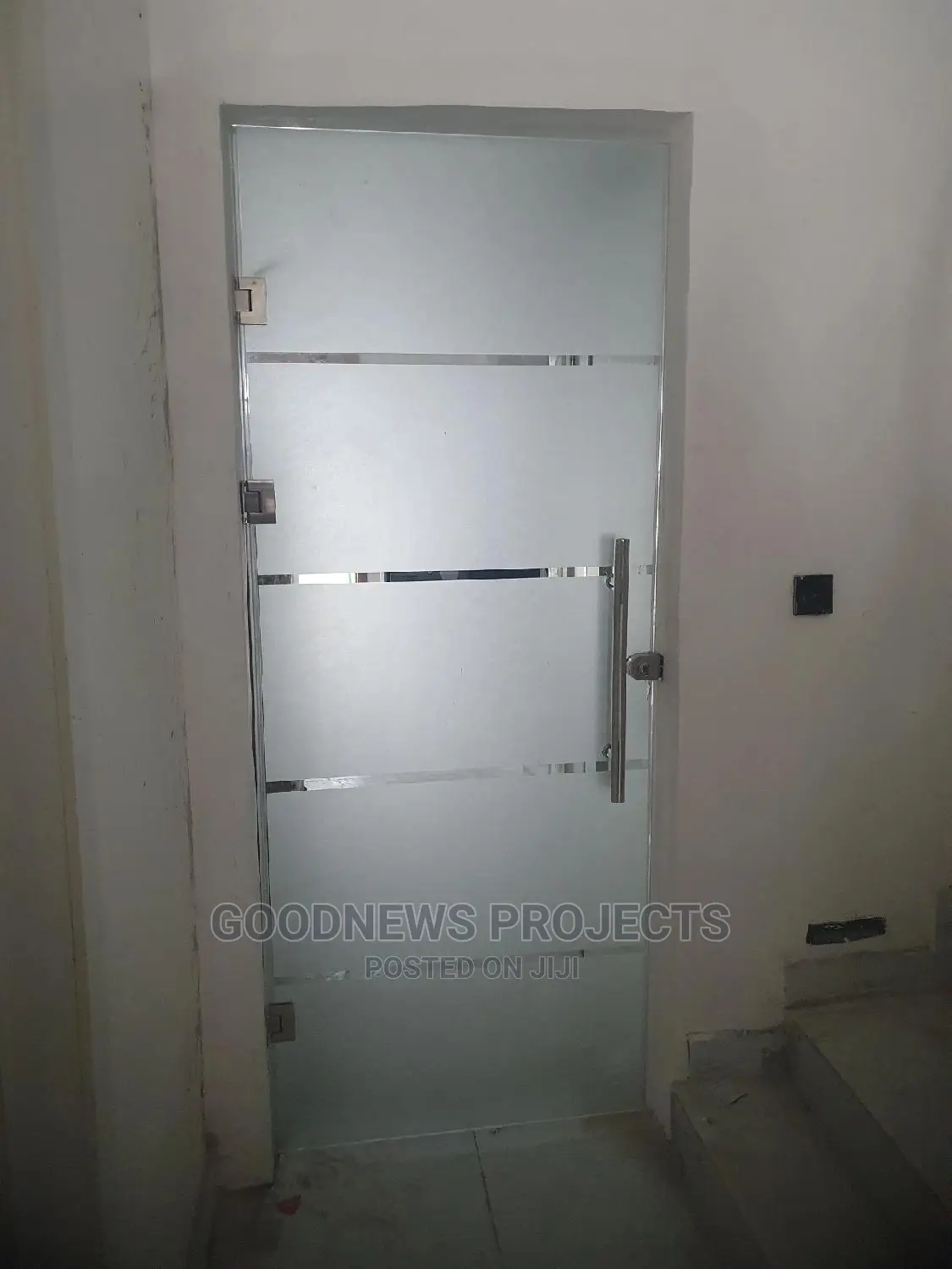 Designed Kitchen Glass Door