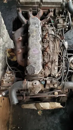 Hino Dutro 300 Series Truck Diesel Engine