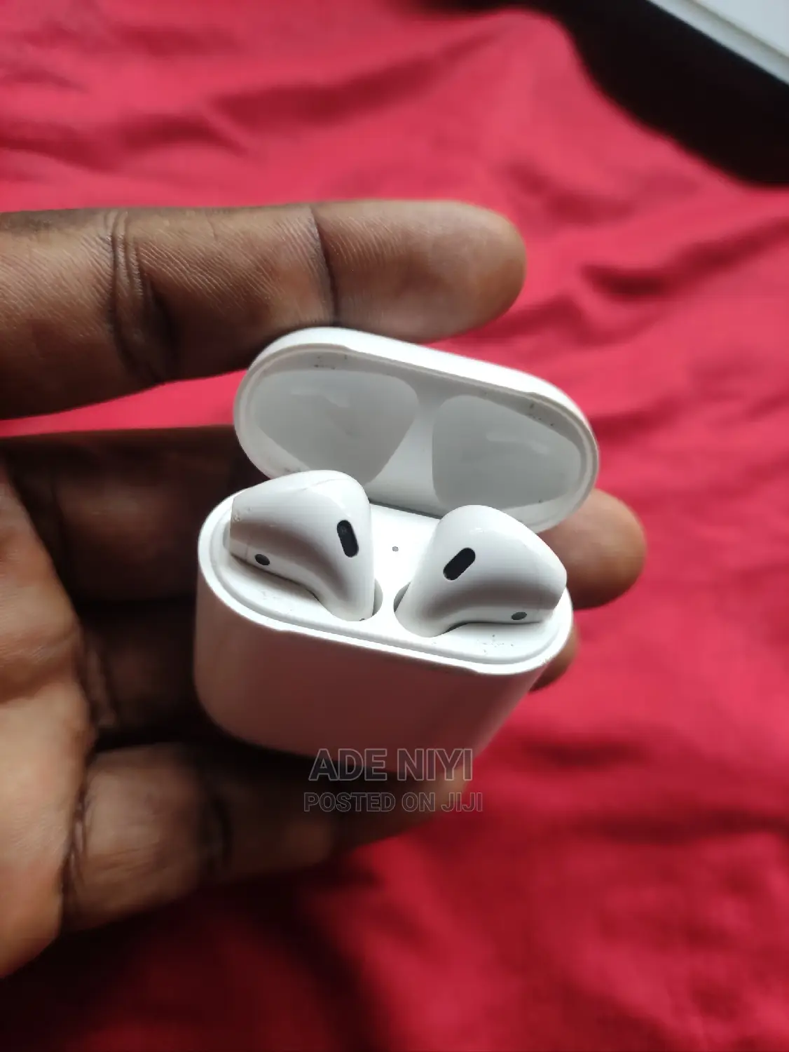 Authentic Apple Airpod2 Charging Case