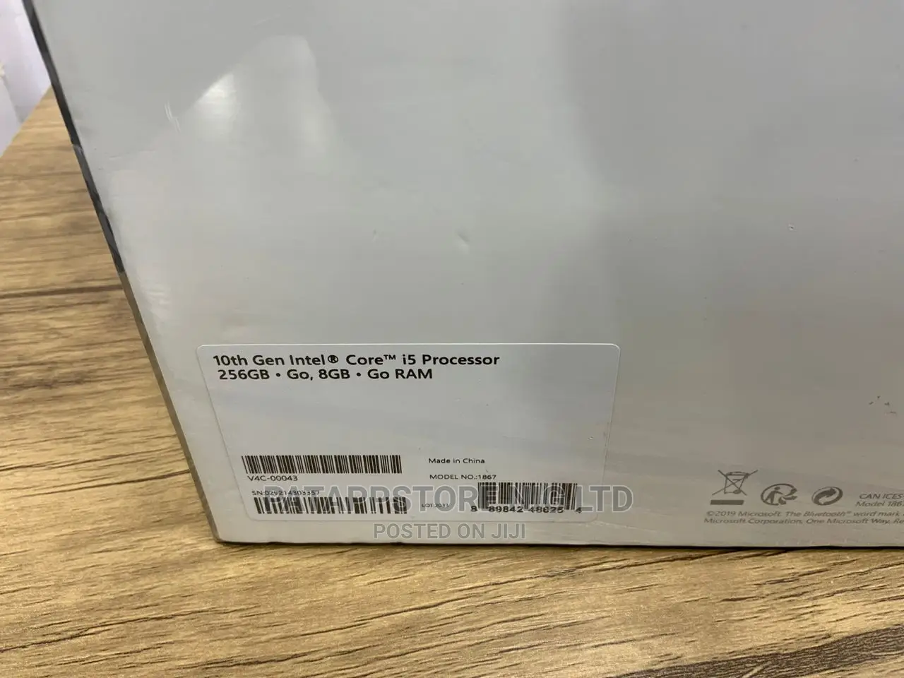 New Microsoft Surface 256 GB Black