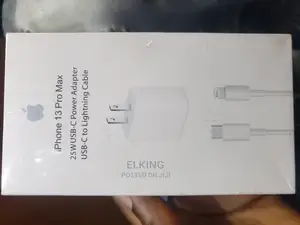 14 Pro Max Fast Charger