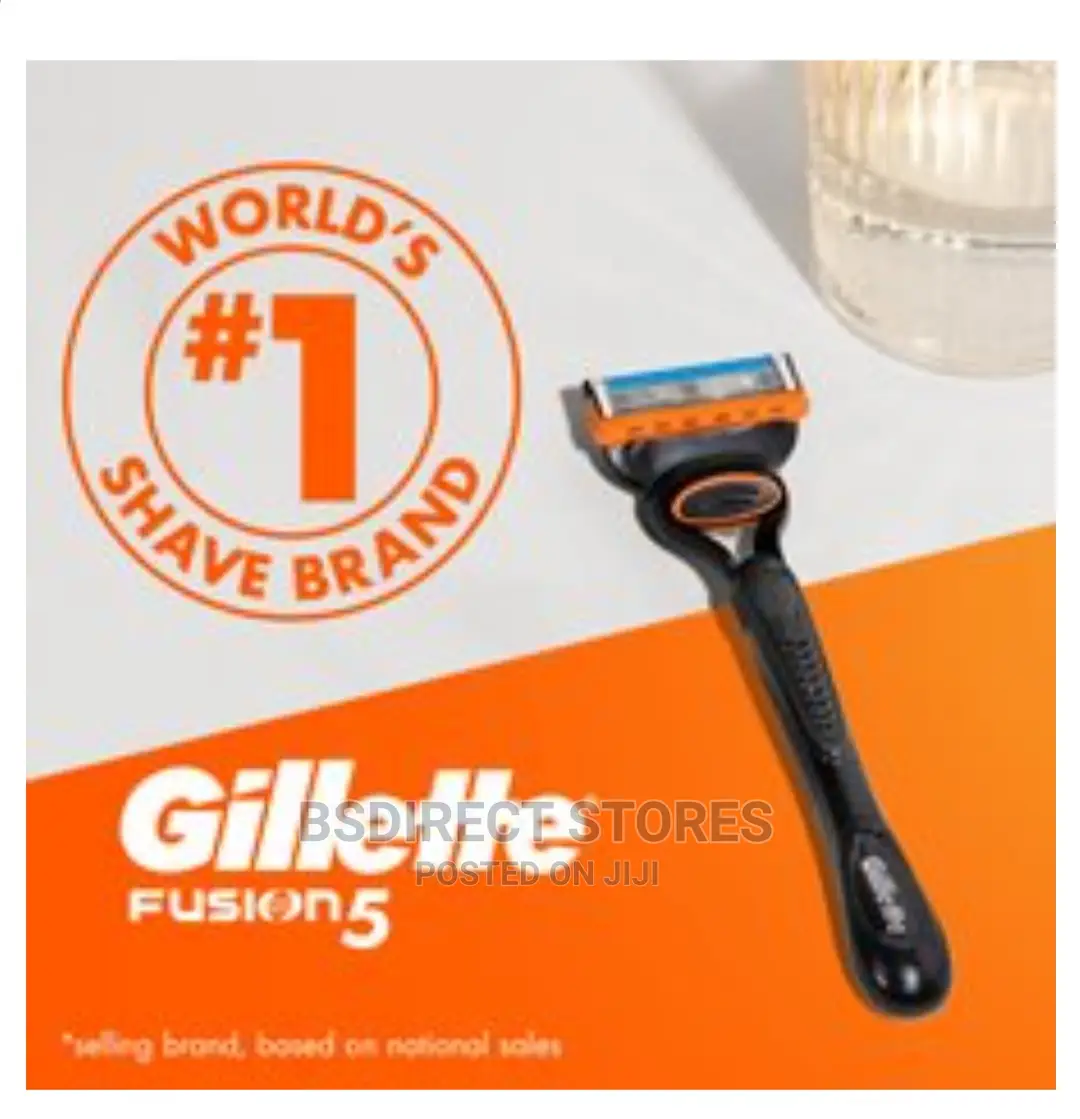 Gillette Fusion5 Starter Pack Razor With 4 Cartridge Blades