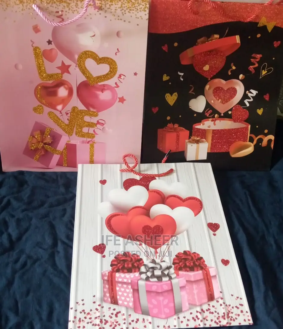 Valentine Package With a Fancy Bag ( 2items + 1bag) 016