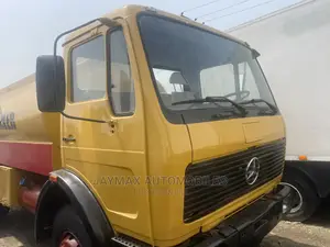 Mercedes Benz Water Tanker