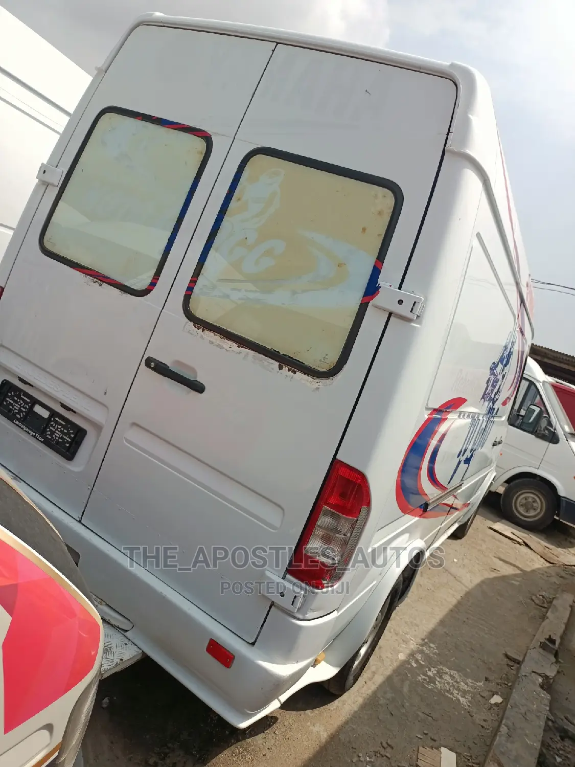 Mercedes-Benz Sprinter 2012 White