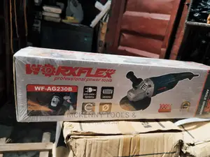 9" Worflex 2600w Grinder Machine