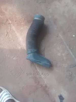 Mercedes Benz Air Cleaner Host for 272 Engine Is Available