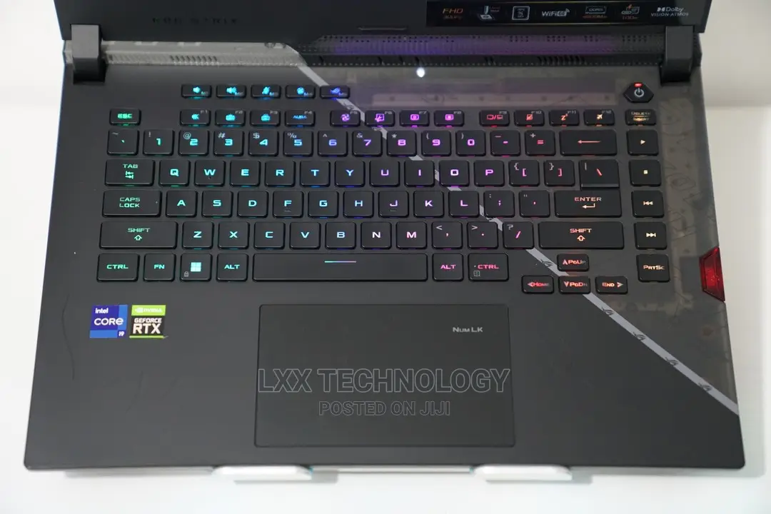 New Laptop Asus ROG Strix G17 16GB Intel Core I9 SSD 1T