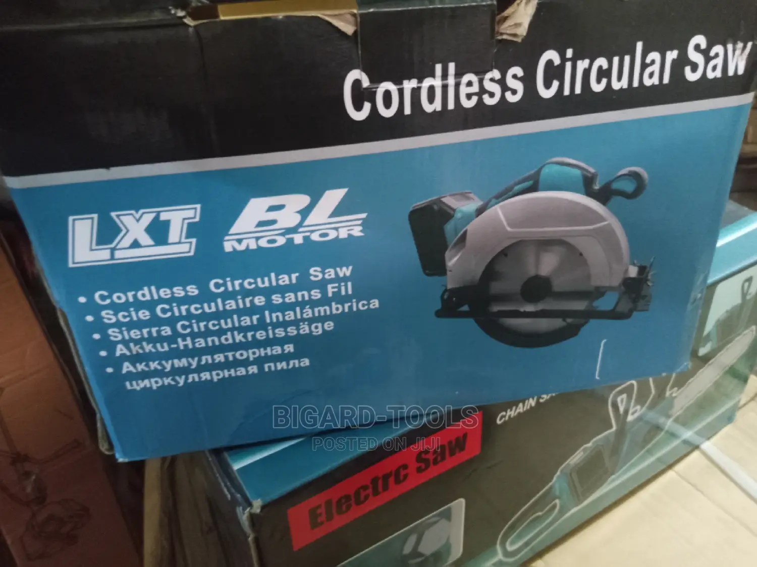 Cordless Circular Saw Machine