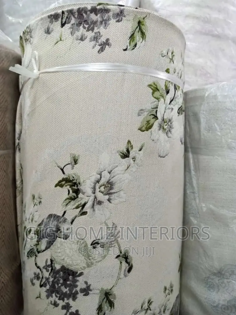Italian Curtains