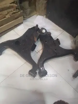 Lower Arm for Infiniti QX56